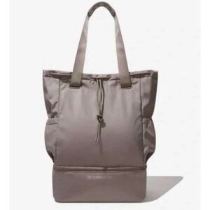 Beyond Yoga Convertible Tote and Backpack Gym Bag in‎ Birch NWT
